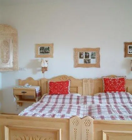 Bed and Breakfast Bagolyvar Panzio 3*