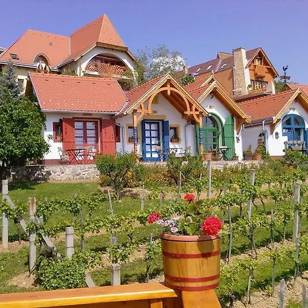 Bagolyvar Panzio Pécs