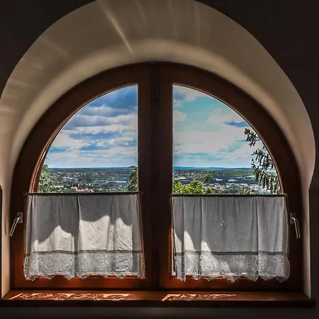 Bagolyvar Panzio Bed & Breakfast 3*