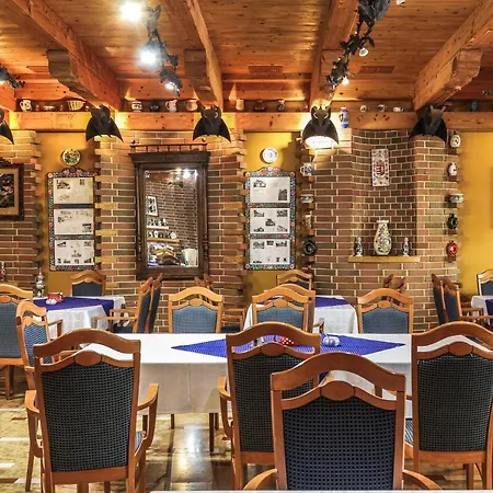 Bagolyvár Panzió Pécs