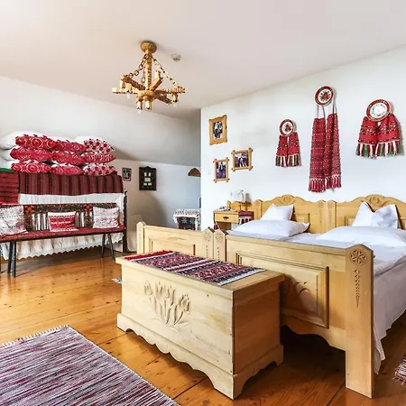 Bagolyvar Panzio Bed and Breakfast