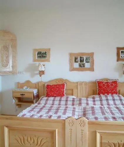 Couette-café Bagolyvar Panzio 3*