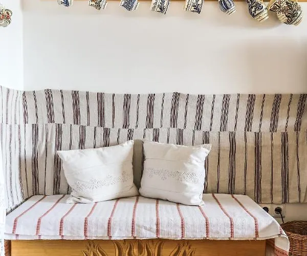 Bagolyvar Panzio 住宿加早餐酒店