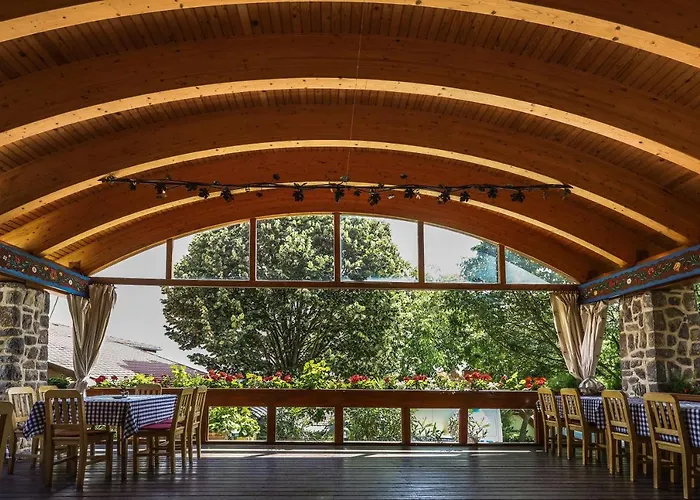 Couette-café Bagolyvar Panzio