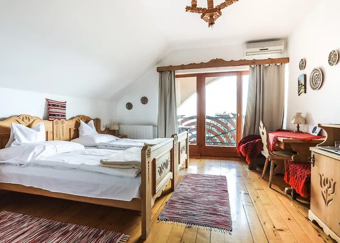 Bagolyvar Panzio 住宿加早餐酒店 佩奇