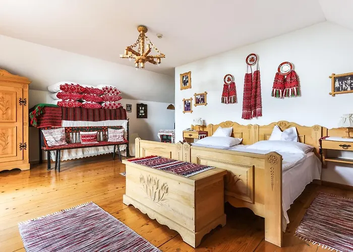 Bagolyvar Panzio 住宿加早餐酒店