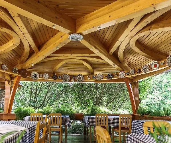 Couette-café Bagolyvar Panzio Pécs